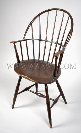 Sack-Back Windsor Armchair
New England
Circa 1800, entire view